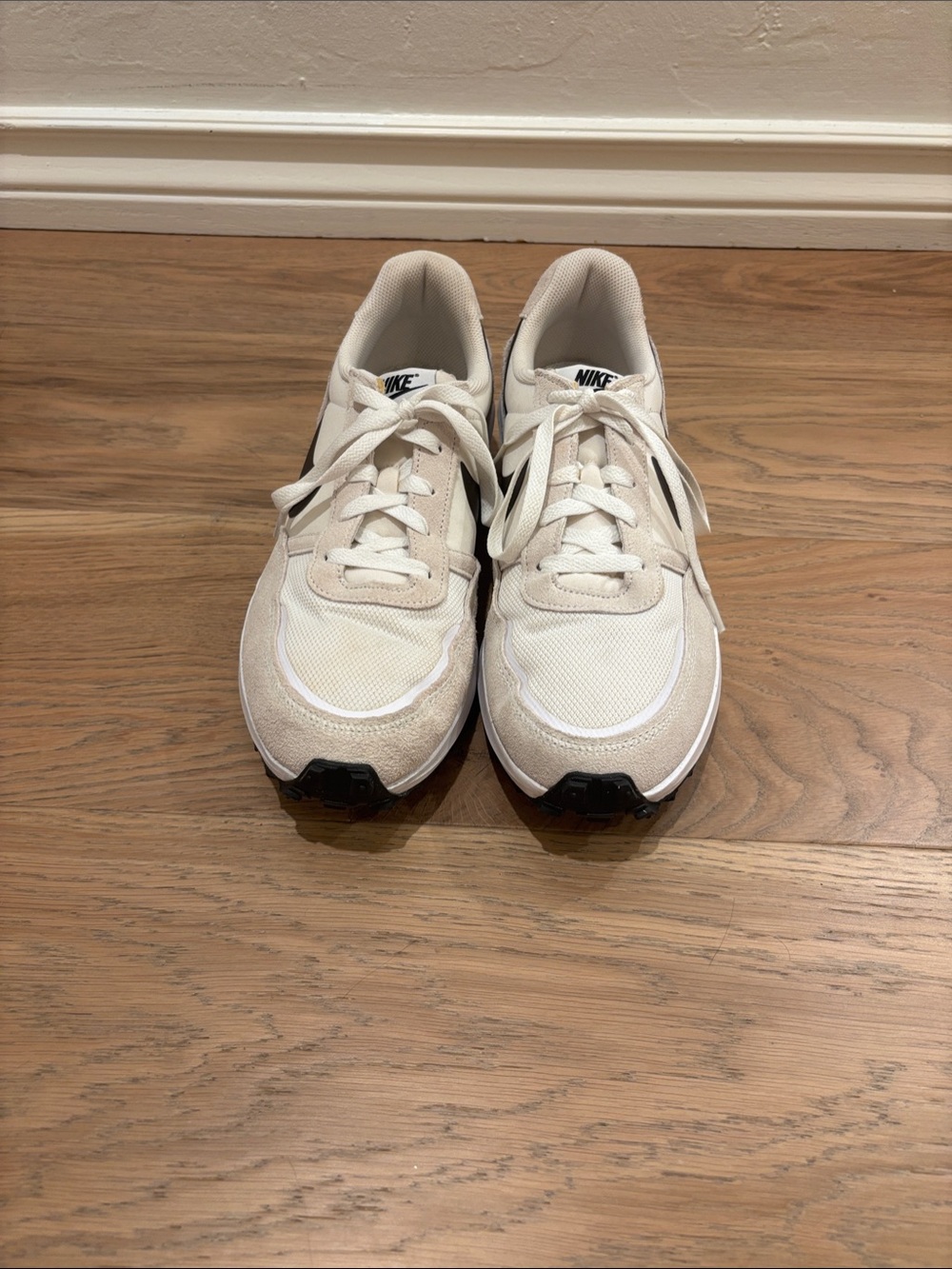 Nike Women's Waffle Debut Sneaker